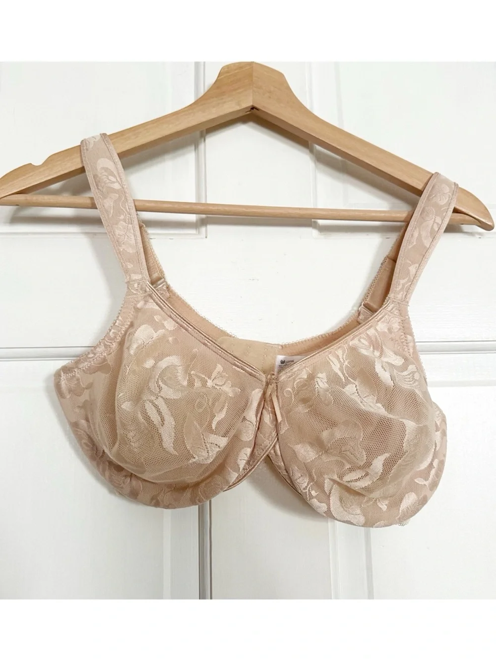 Wacoal Beige Women's Awareness Full Figure Seamless Underwire Bra Sz 36D